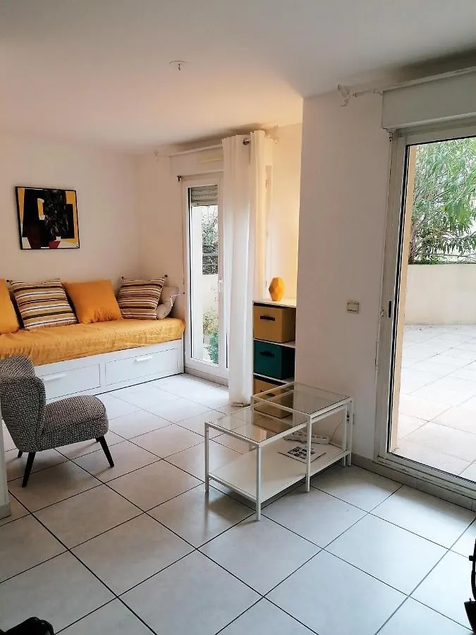 Apartment Studio Neuf 25 M2, Terrasse 35 M2 Proche Port Nice, Centre Ville